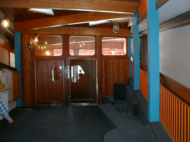 Le hall d'entrée.