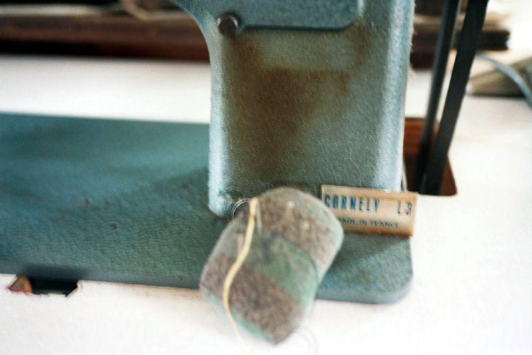 Enseigne : Cornely type L 3, made in France