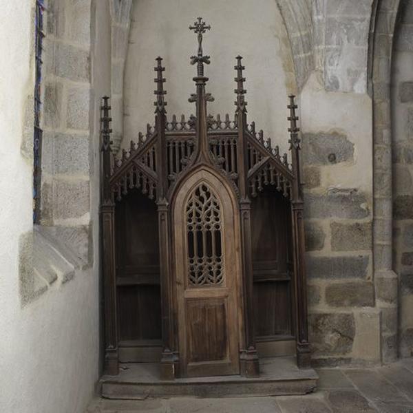 Vue générale du confessionnal.