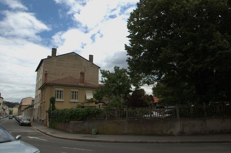 Vue sud ouest angle Saint-Pierre-de-Vaise et Masset