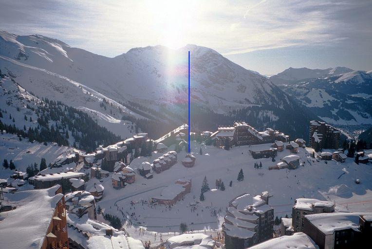 Vue d'ensemble de la station avec situation du chalet Téquila.