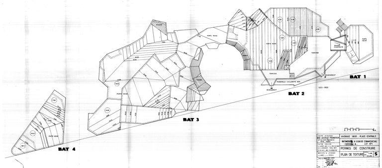 Plan de toiture / J. Labro, A. Wujek, 17 novembre 1982 (AC Morzine)