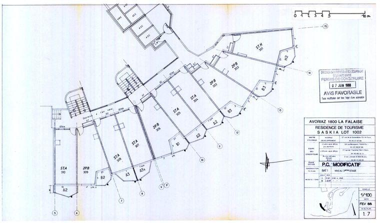 Permis de construire modificatif. Plan du 3e étage / J. Labro, J. J. Orzoni, bureau d'études Decaen, février 1988 (AC Morzine)