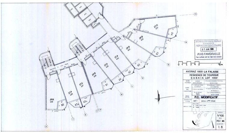 Permis de construire modificatif. Plan du 4e étage / J. Labro, J. J. Orzoni, bureau d'études Decaen, février 1988 (AC Morzine)