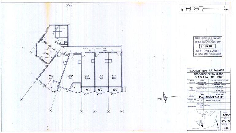 Permis de construire modificatif. Plan du 6e étage / J. Labro, J. J. Orzoni, bureau d'études Decaen, février 1988 (AC Morzine)