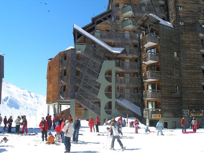 Façade nord depuis le nord-est