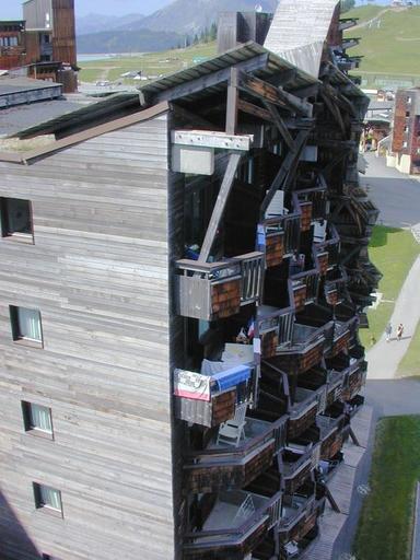 Vue d'ensemble du pignon sud et de la façade est