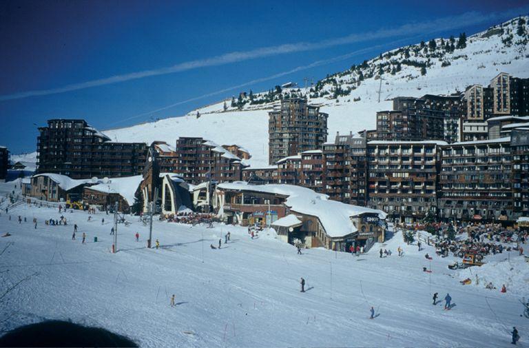 Vue d'ensemble de la Place Centrale