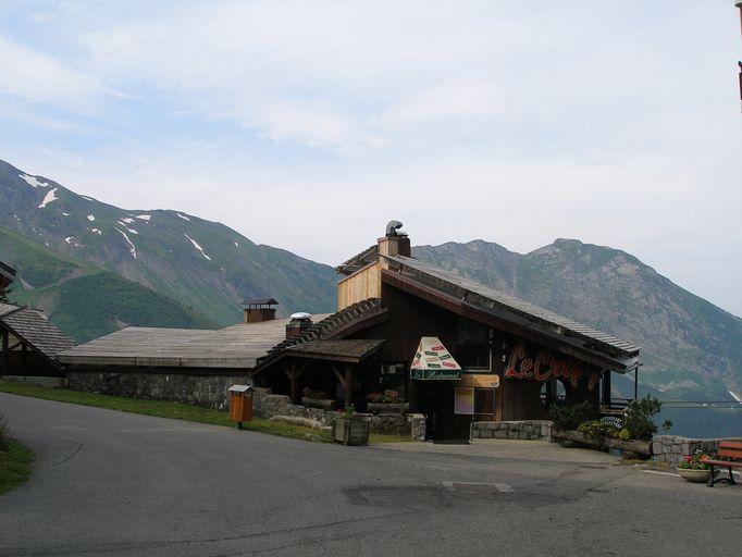 Vue générale depuis le nord-est, entrée amont du bar-restaurant