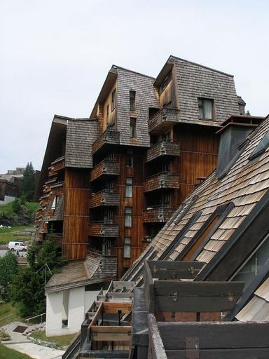 Détail des partie hautes de l'élévation sud