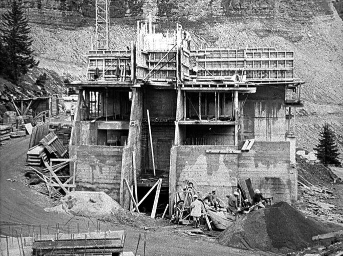 Le chantier en 1966 (A. Office du tourisme d'Avoriaz)