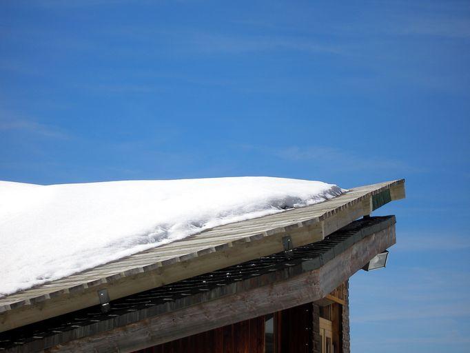 Détail de la bordure de toiture