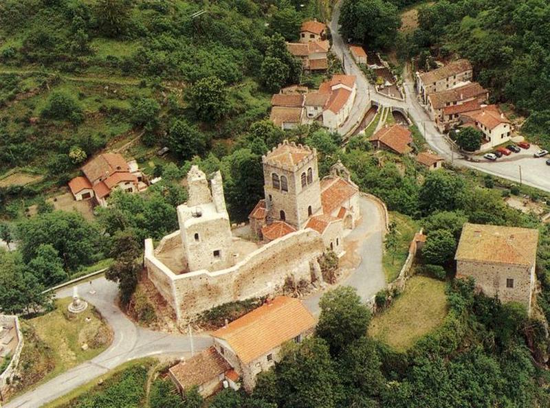 Vue aérienne du site d'Ecotay (reproduction d'une carte postale).