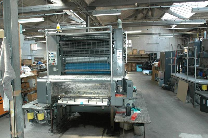 Machine offset quatre couleurs, vue arrière (cf n°2 sur le plan).