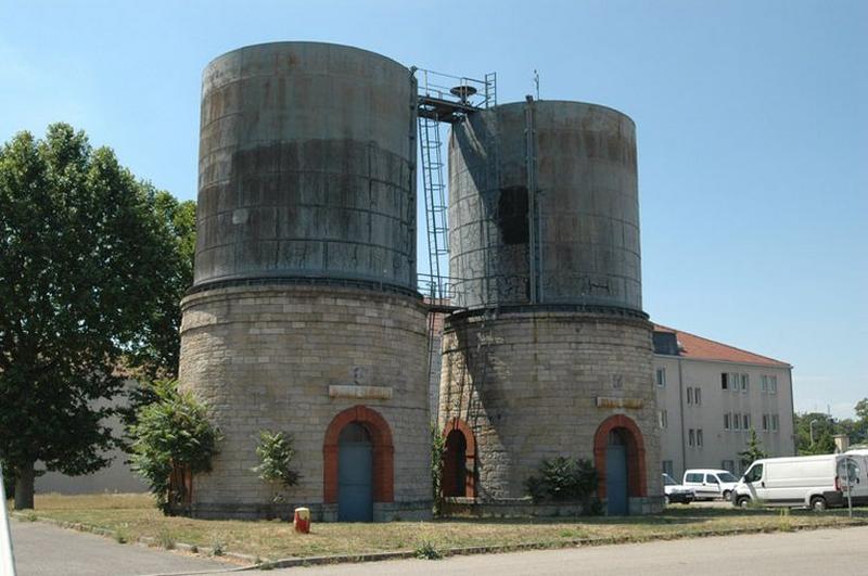 Châteaux d'eau vue sud-est