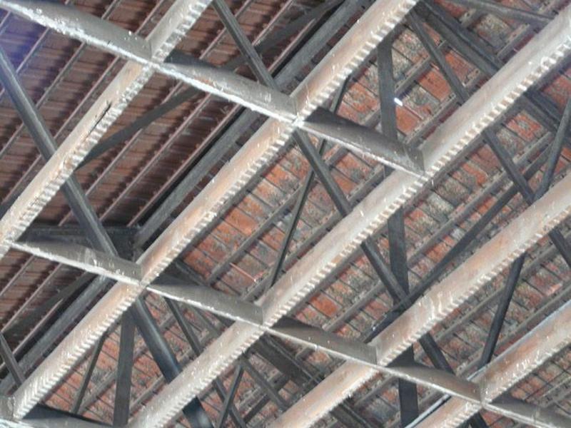 Détail structure métallique