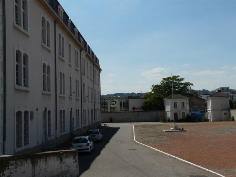 Place d'arme de la Mouche, vue ouest