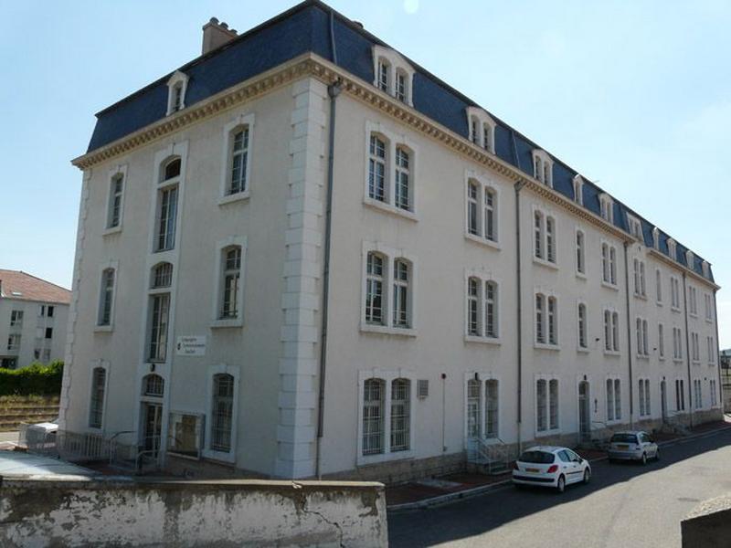 Vue d'ensemble est du bâtiment n° 6