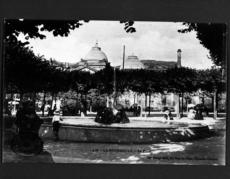 La Bourboule - La Place [du jet d'eau]