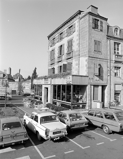 Vue générale de la façade.