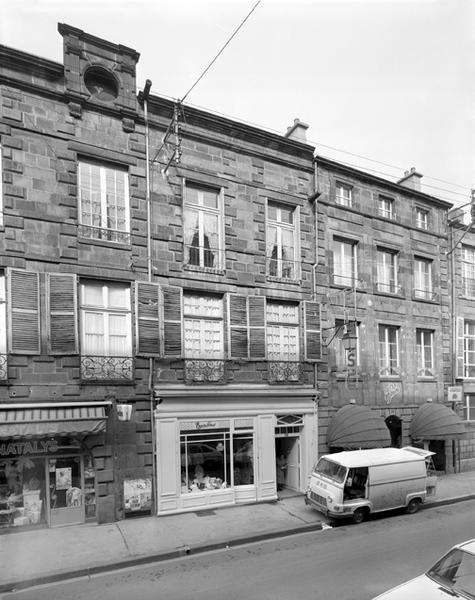 Elévation sur rue, partie droite