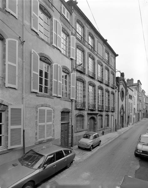 Hôtel, actuellement musée régional d'Auvergne