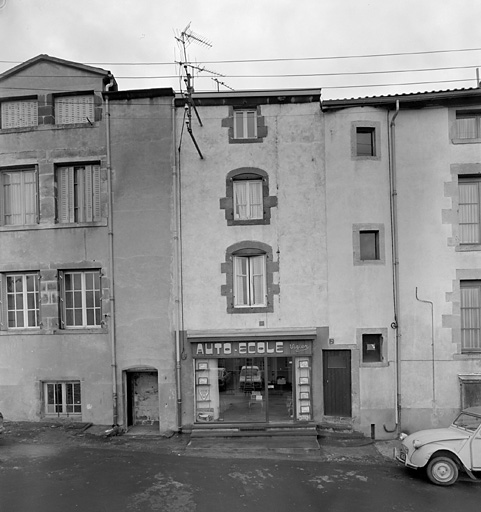 Elévation antérieure.