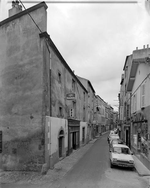 Rue Hippolyte Gomot, vue générale prise depuis le n°20