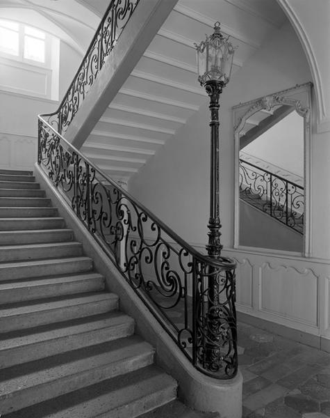 Escalier, 1ère et 2e volées