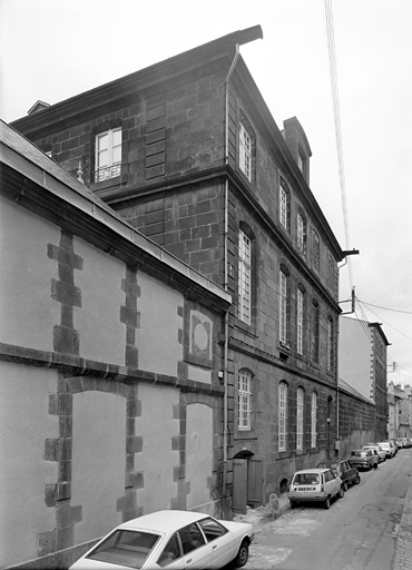 Elévation sur la rue Chabrol