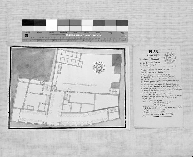 Edifice disparu : plan des bâtiments de l'ancien Hôtel-Dieu, devenu caserne en 1831 puis démoli, [1796]