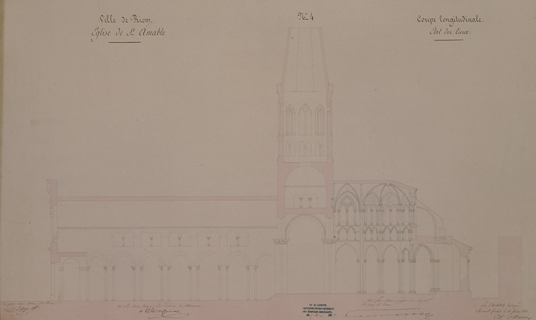 Ville de Riom. Eglise de Saint-Amable n°4. Coupe longitudinale, état des lieux.