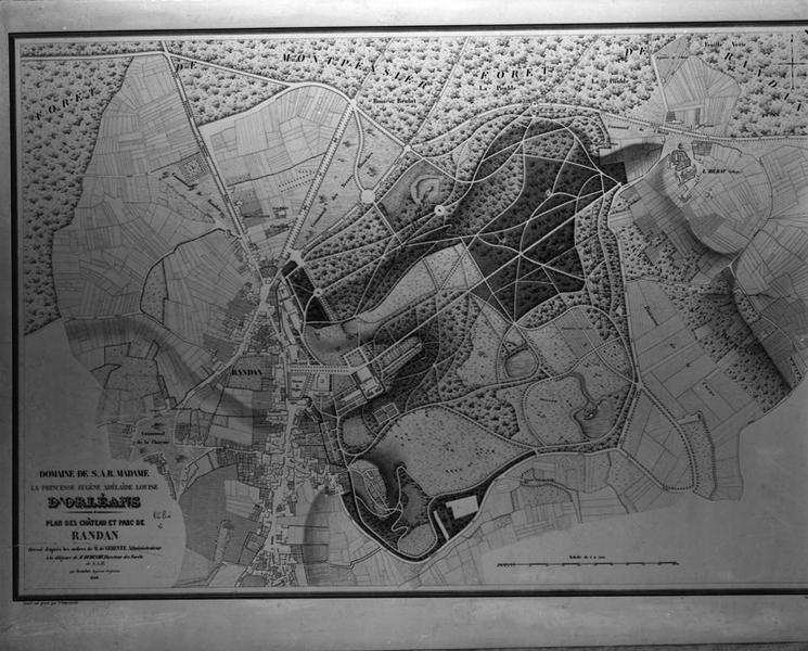 Plan des châteaux et parc de Randan. Domaine de S.A.R. Madame la princesse Eugène-Louise-Adélaïde d'Orléans.