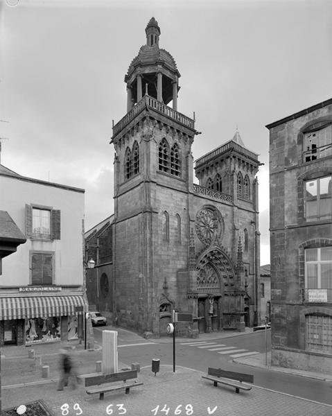 Façade ouest, vue générale.