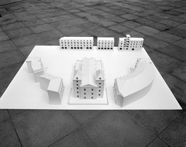 Restit. du projet : maquette, vue plongeante générale du nord.