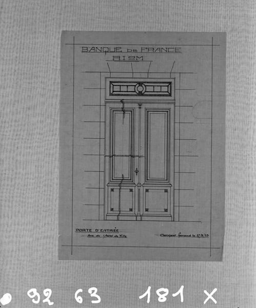 Banque de France. Riom. Porte d'entrée, rue de l'Hôtel de Ville. Calque, encre noire, par Louis Jarrier, 27 mars 1923.