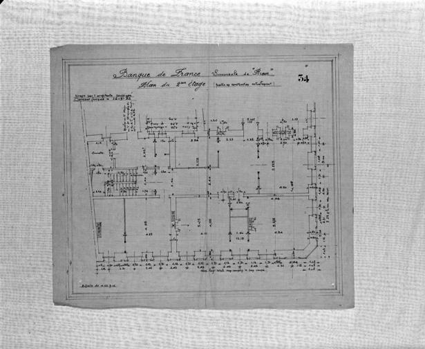 Banque de France. Succursale de Riom. Plan du 2ème étage. Calque, encre noire, crayon noir, par Louis Jarrier, 26 septembre 1922.