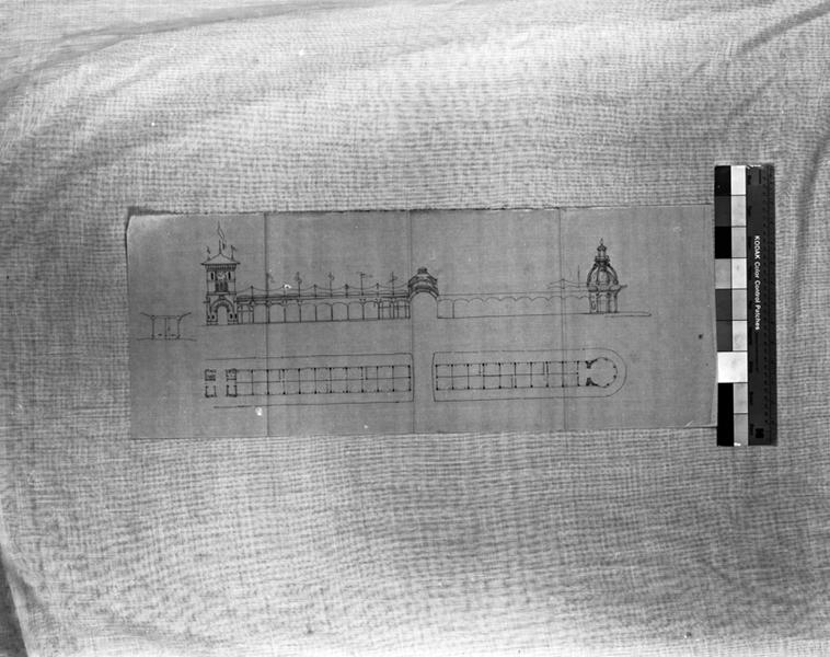 Projet d'aménagement de boutiques et d'abris, esquisse d'élévation, plan et coupe. [Projet non réalisé].