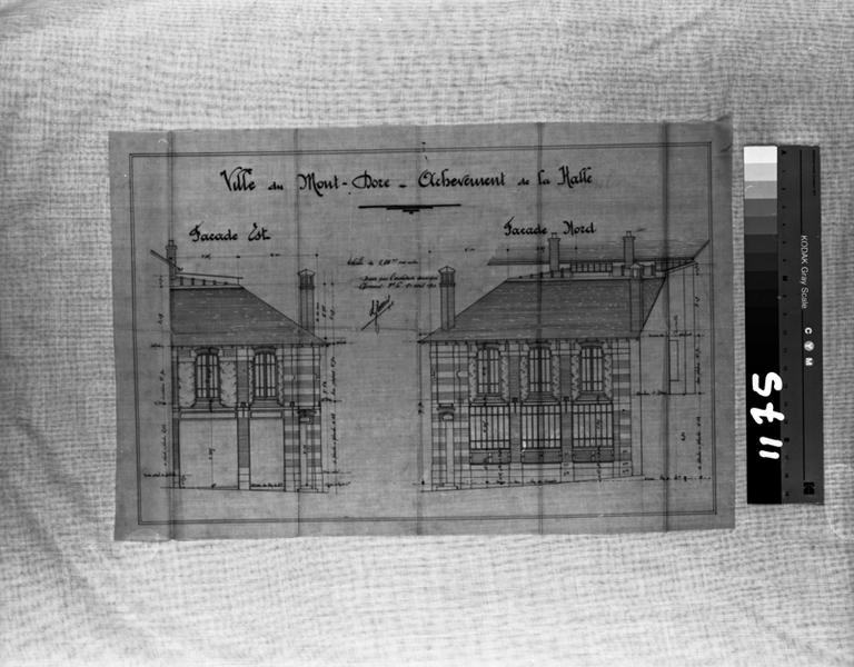 'Ville du Mont-Dore Achèvement de la halle Façade est, façade nord Calque, encres noire et rouge; par Louis Jarrier, 1er avril 1904'