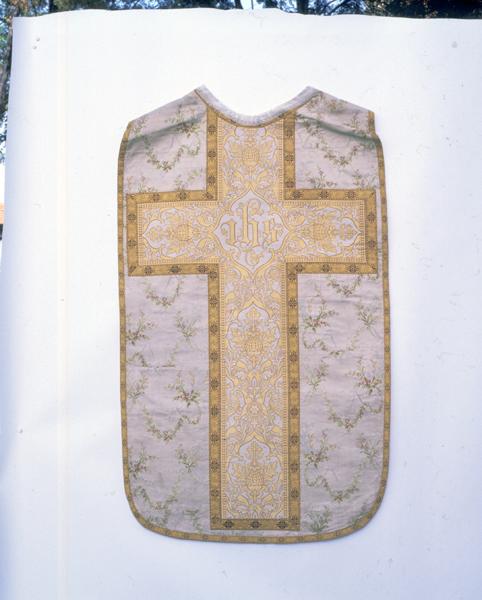 Chasuble, dos, vue générale