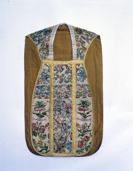 Chasuble, devant, vue générale