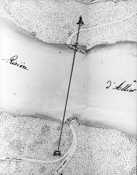 Plan figuré de la rivière d'Allier au passage de Vial [vue de détail du passage du bac après le dégel et les crues du printemps 1820], dessin au lavis, par Charles, ingénieur ordinaire des Ponts et Chaussées, 1820.