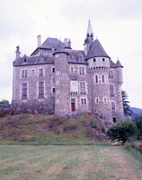 Elévations ouest et nord-ouest du château du XIXe siècle