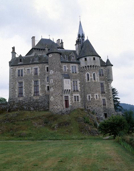 Elévations ouest et nord-ouest du château du XIXe siècle