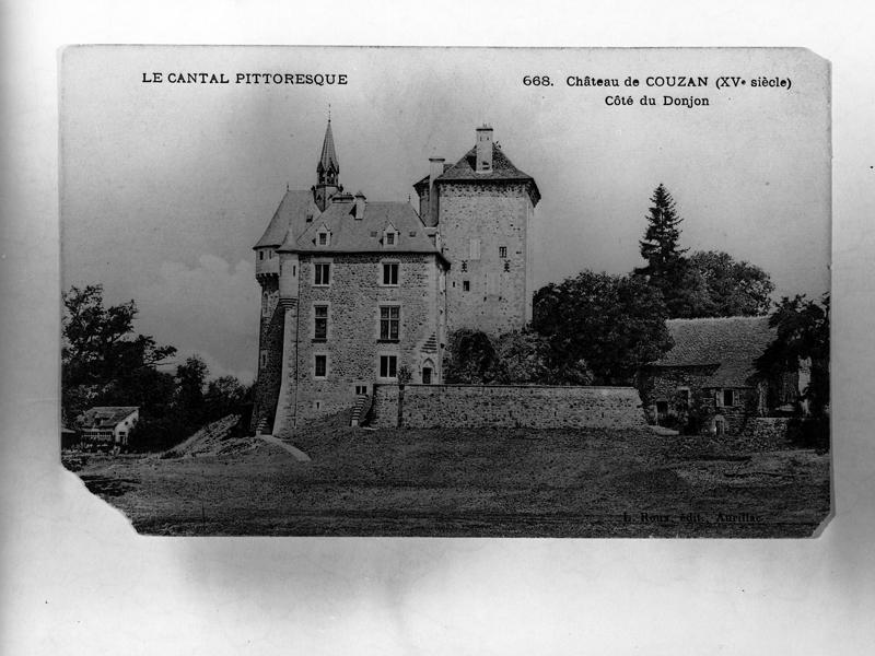 Château de Couzan (XVe siècle). Coté du Donjon