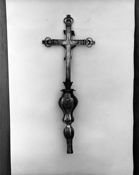 Croix de procession, face postérieure, vue générale