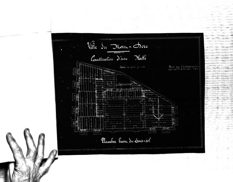 'Ville du Mont-Dore Construction d'une halle Plancher haut du sol Papier héliographique; par Louis Jarrier, 4 octobre 1902'
