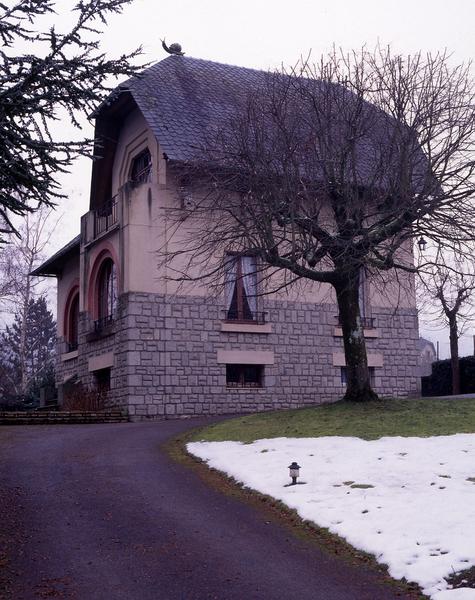 Vue générale : facades est et nord