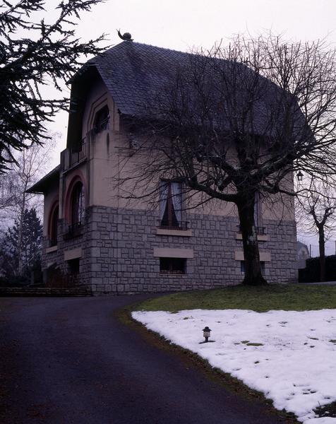 Vue générale : facades est et nord