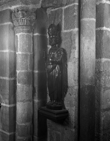 2 statues (petite nature) : saint Pierre, saint Roch de Montpellier